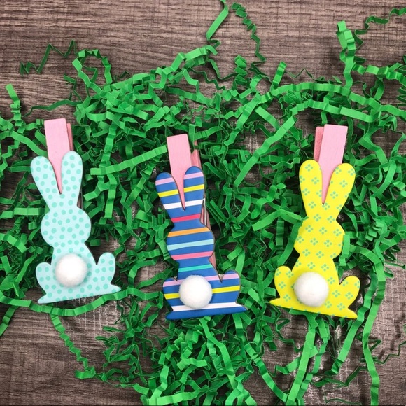 3 Piece Set Easter Bunny Spring Clothespins - Picture 1 of 2